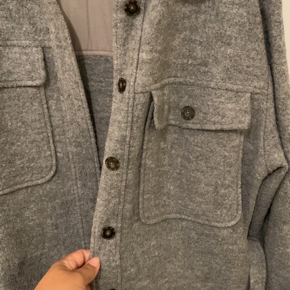 Frank and Oak long over shirt medium - Picture 2 of 4